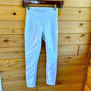 Lululemon white thicker material leggings, size 4